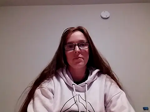 Snapshot of redremmi chatting on 15, 12, 2025 redremmi online show from 15, 12, 2025