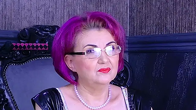 Snapshot of IsabelaConte chatting on 17, 6, 2026 IsabelaConte online show from 17, 6, 2026
