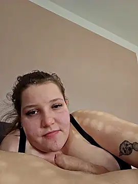 leyaDeea online show from 16, 2, 2026