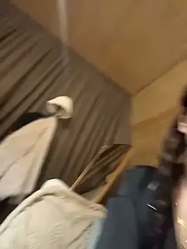 SilkyMira online show from 17, 4, 2026