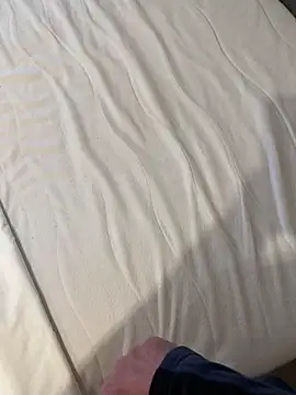 Manu1983el01 online show from 14, 2, 2026