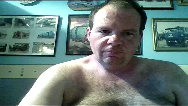 Snapshot of mrhardcock12 chatting on 25, 4, 2026 mrhardcock12 online show from 25, 4, 2026