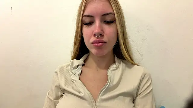 Snapshot of Humble_Peach chatting on 9, 1, 2026 Humble Peach online show from 9, 1, 2026