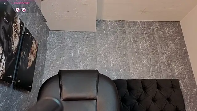 Snapshot of scarletbaker__ chatting on 15, 12, 2025 scarletbaker online show from 15, 12, 2025