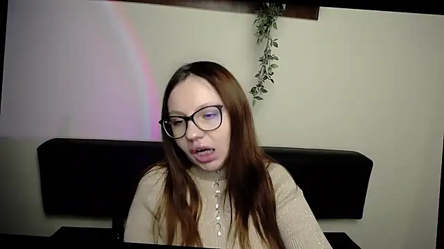 LiliaErmi online show from 13, 4, 2026