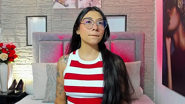 Snapshot of LanaRouse chatting on 17, 2, 2026 LanaRouse online show from 17, 2, 2026