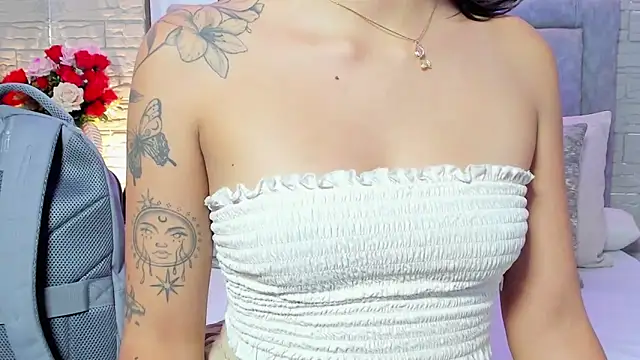 Snapshot of LanaRouse chatting on 22, 2, 2026 LanaRouse online show from 22, 2, 2026