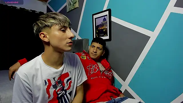 alex stivenn online show from 17, 4, 2026