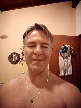 Snapshot of TommyLopez chatting on 14, 2, 2026 TommyLopez online show from 14, 2, 2026