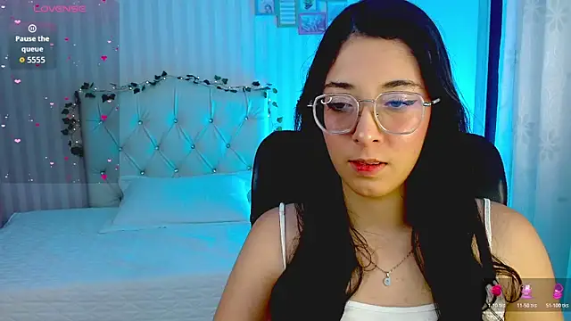 emmalove doll online show from 4, 3, 2026