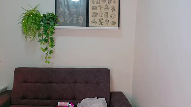 Miia Anderson online show from 7, 2, 2026