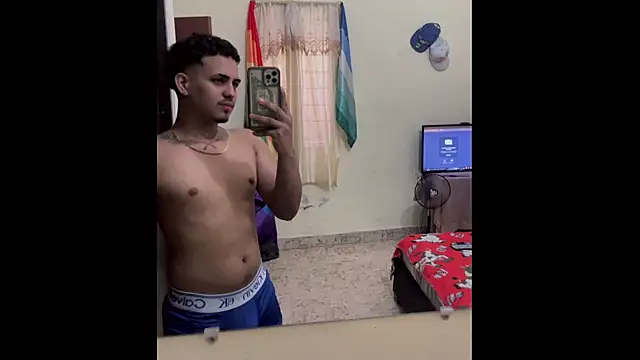 Snapshot of The_boysexy chatting on 29, 6, 2026 The boysexy online show from 29, 6, 2026