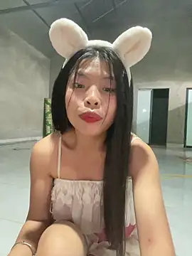 Snapshot of lux-su chatting on 19, 5, 2026 lux-su online show from 19, 5, 2026