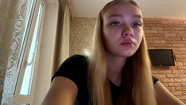 Snapshot of Leifuture chatting on 16, 7, 2026 Leifuture online show from 16, 7, 2026