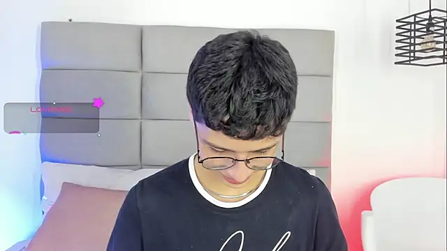 JoshClaarktt online show from 29, 3, 2026