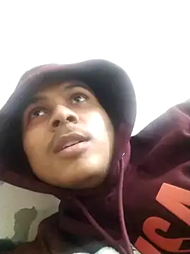 Snapshot of Niteenku chatting on 17, 12, 2025 Niteenku online show from 17, 12, 2025