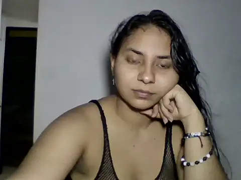 Snapshot of Anny-e4rtstar chatting on 16, 12, 2025 Anny-e4rtstar online show from 16, 12, 2025