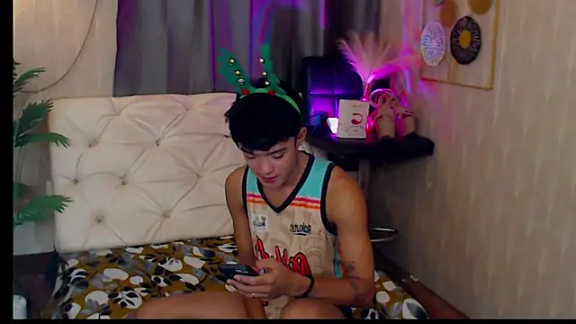 robin hotcummerx online show from 15, 12, 2025