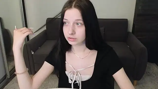 AlicePowells online show from 27, 5, 2026