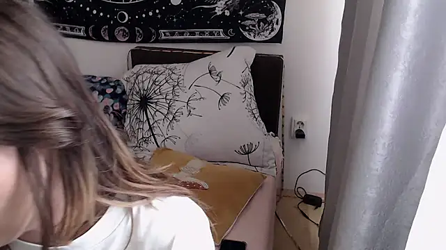 Snapshot of AlienforTwenty chatting on 25, 6, 2026 AlienforTwenty online show from 25, 6, 2026