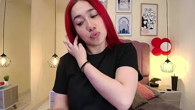 Snapshot of Celestee15_ chatting on 9, 3, 2026 Celestee15 online show from 9, 3, 2026
