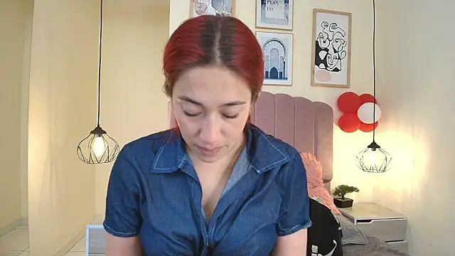 Snapshot of Celestee15_ chatting on 24, 3, 2026 Celestee15 online show from 24, 3, 2026
