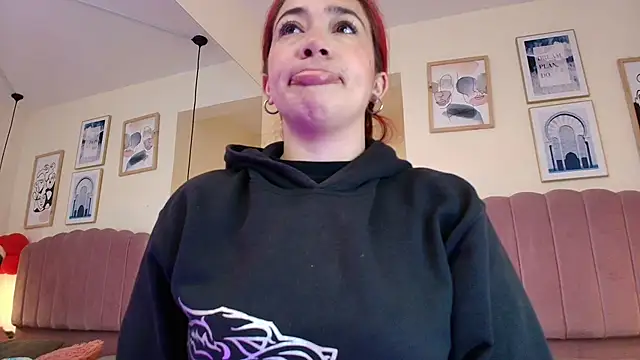 Snapshot of Celestee15_ chatting on 25, 3, 2026 Celestee15 online show from 25, 3, 2026