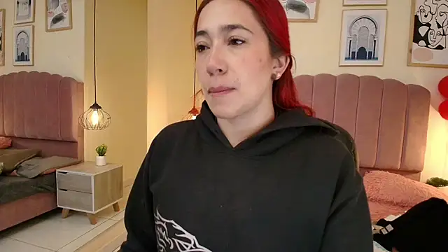 Snapshot of Celestee15_ chatting on 1, 4, 2026 Celestee15 online show from 1, 4, 2026