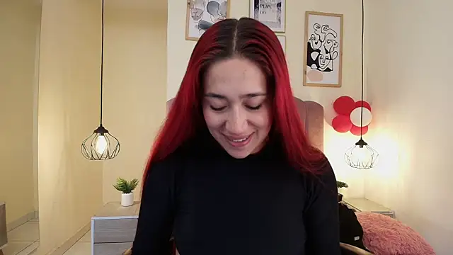 Snapshot of Celestee15_ chatting on 9, 4, 2026 Celestee15 online show from 9, 4, 2026