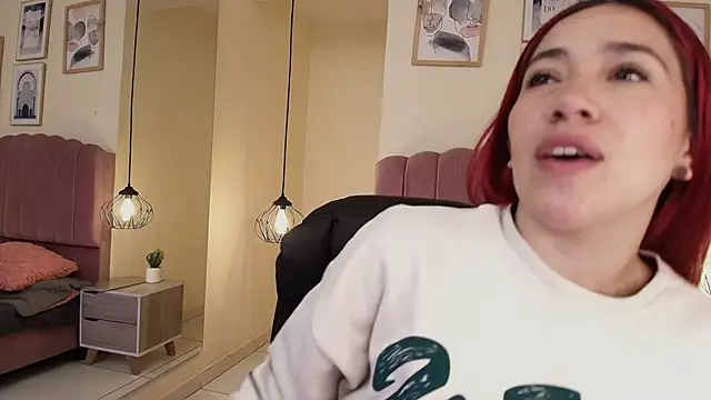 Snapshot of Celestee15_ chatting on 14, 4, 2026 Celestee15 online show from 14, 4, 2026