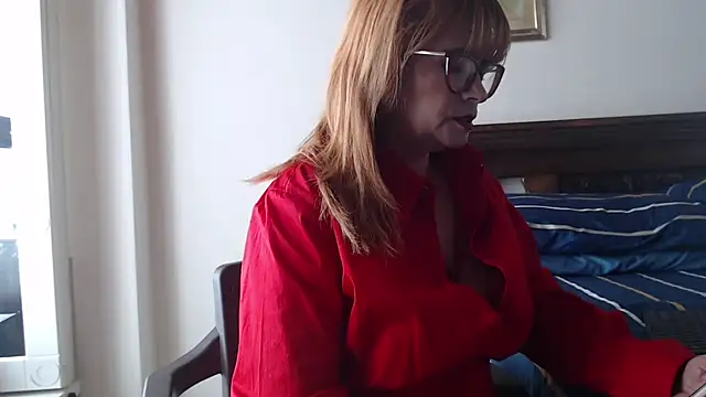 Snapshot of evelynsmithco chatting on 22, 4, 2026 evelynsmithco online show from 22, 4, 2026