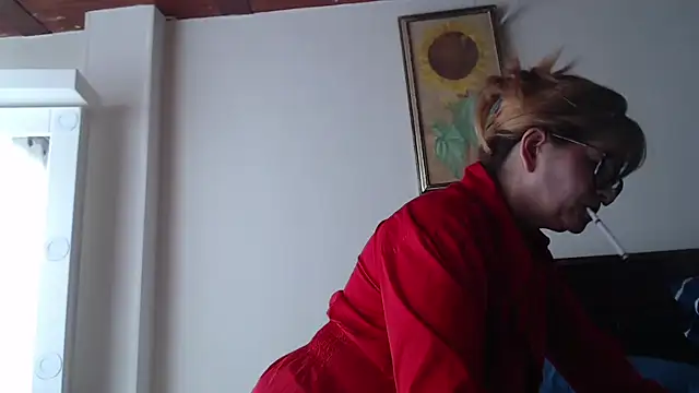 Snapshot of evelynsmithco chatting on 11, 5, 2026 evelynsmithco online show from 11, 5, 2026