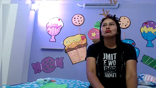 NOVAHOT98 online show from 17, 12, 2025