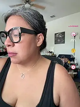 Snapshot of BettyWhispers chatting on 14, 6, 2026 BettyWhispers online show from 14, 6, 2026