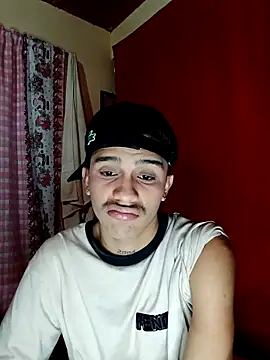 Snapshot of andy_star12 chatting on 16, 12, 2025 andy star12 online show from 16, 12, 2025