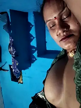 Snapshot of Akanksha_soni chatting on 12, 5, 2026 Akanksha soni online show from 12, 5, 2026