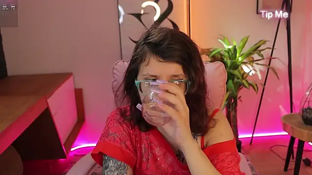 Ariell Mini online show from 25, 5, 2026