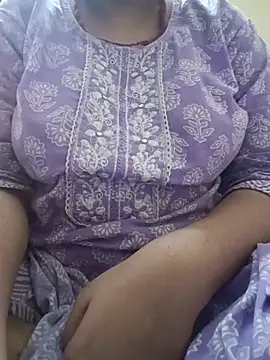 Snapshot of ruhi84122 chatting on 22, 7, 2026 ruhi84122 online show from 22, 7, 2026