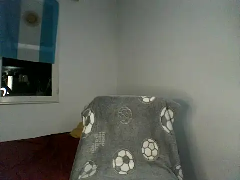 Snapshot of luluclark69 chatting on 7, 7, 2026 luluclark69 online show from 7, 7, 2026