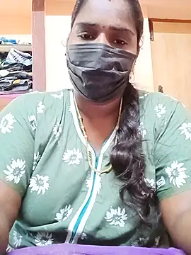 Snapshot of Tamil_Bhuvi69 chatting on 24, 7, 2026 Tamil Bhuvi69 online show from 24, 7, 2026