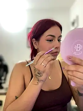 Zarahs Blare1 online show from 22, 12, 2025