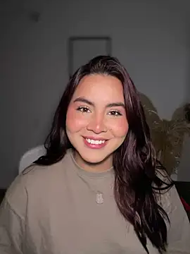 Zarahs Blare1 online show from 21, 4, 2026