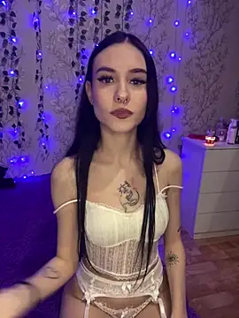 Show Lissa online show from 15, 12, 2025