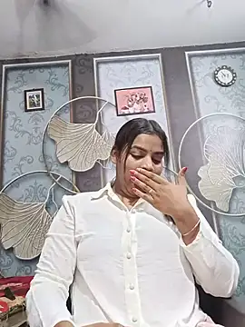 Snapshot of Himani_0122 chatting on 4, 8, 2026 Himani 0122 online show from 4, 8, 2026