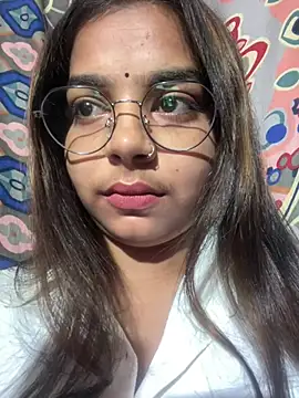 Snapshot of Himani_0122 chatting on 6, 8, 2026 Himani 0122 online show from 6, 8, 2026