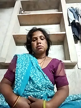 Shreya pandit online show from 4, 4, 2026