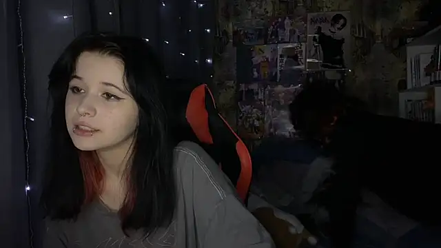 Snapshot of Absent_Fairy chatting on 7, 5, 2026 Absent Fairy online show from 7, 5, 2026