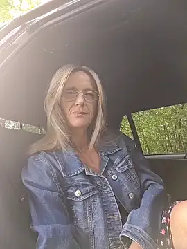 Sacha Scorp online show from 10, 4, 2026