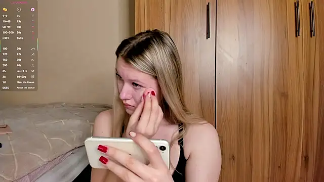 SkyeDavis online show from 11, 3, 2026