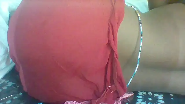 Snapshot of morongwacaroline chatting on 1, 3, 2026 morongwacaroline online show from 1, 3, 2026